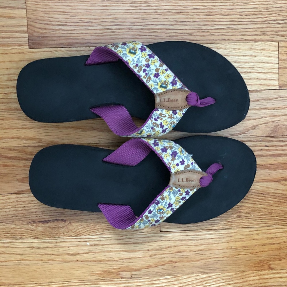 LL Bean Flip Flops